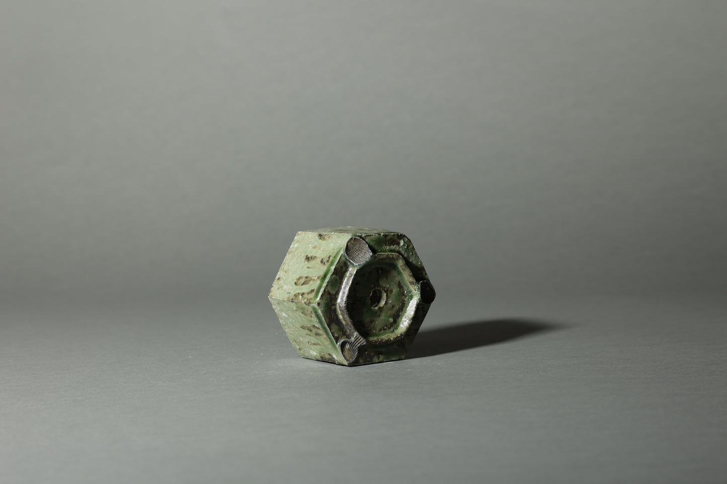 灰釉六角鉢|迫 能弘