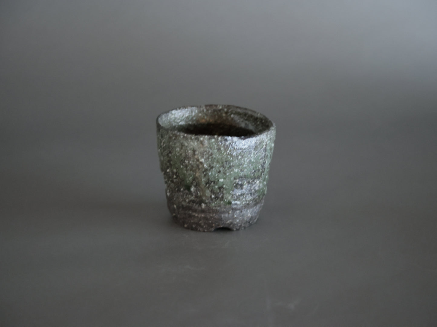 灰釉円｜迫 能弘