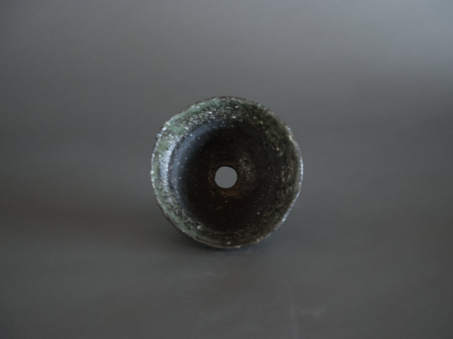 灰釉円｜迫 能弘