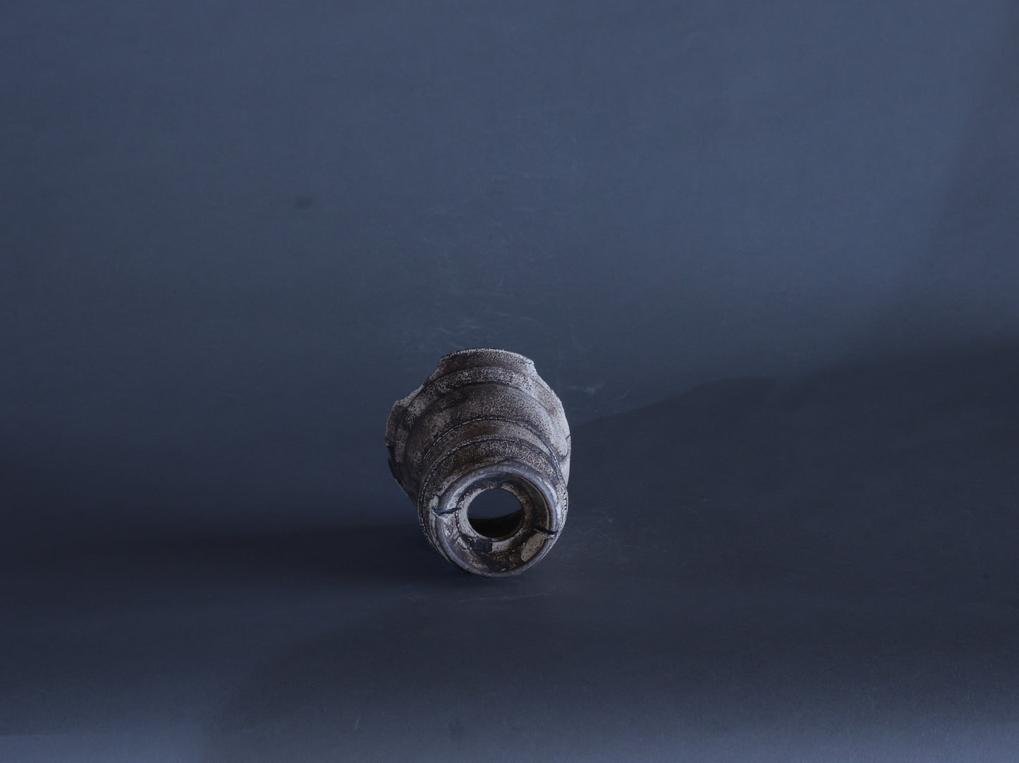 錆白泥筒鉢｜淡海陶芸研究所 山元一真