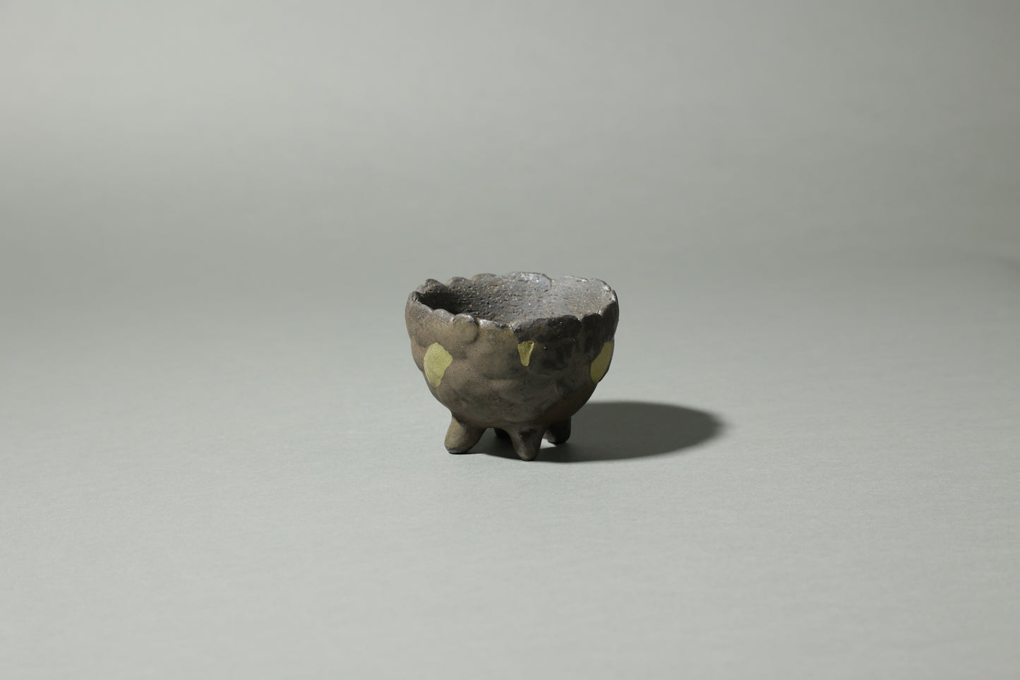 貼り付け鉢｜久保田 純