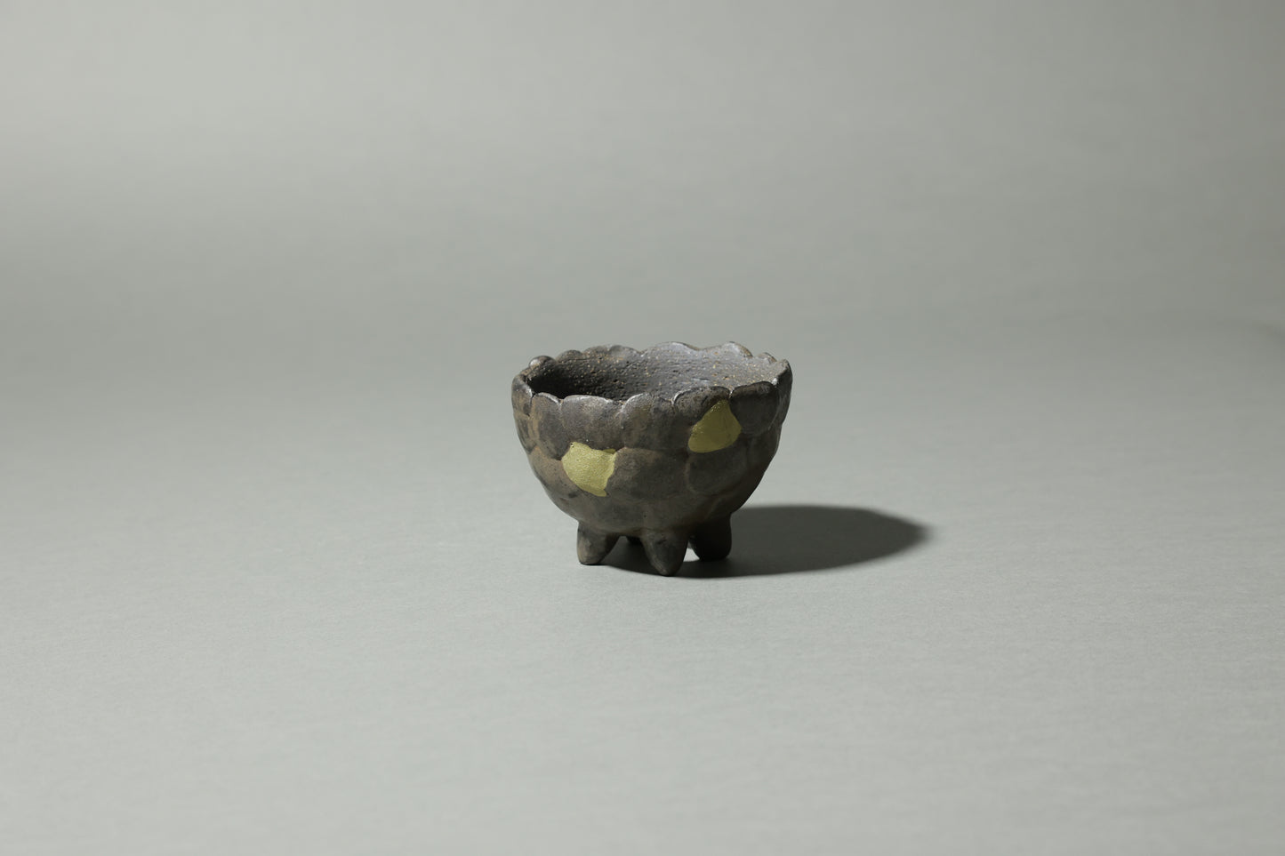 貼り付け鉢｜久保田 純