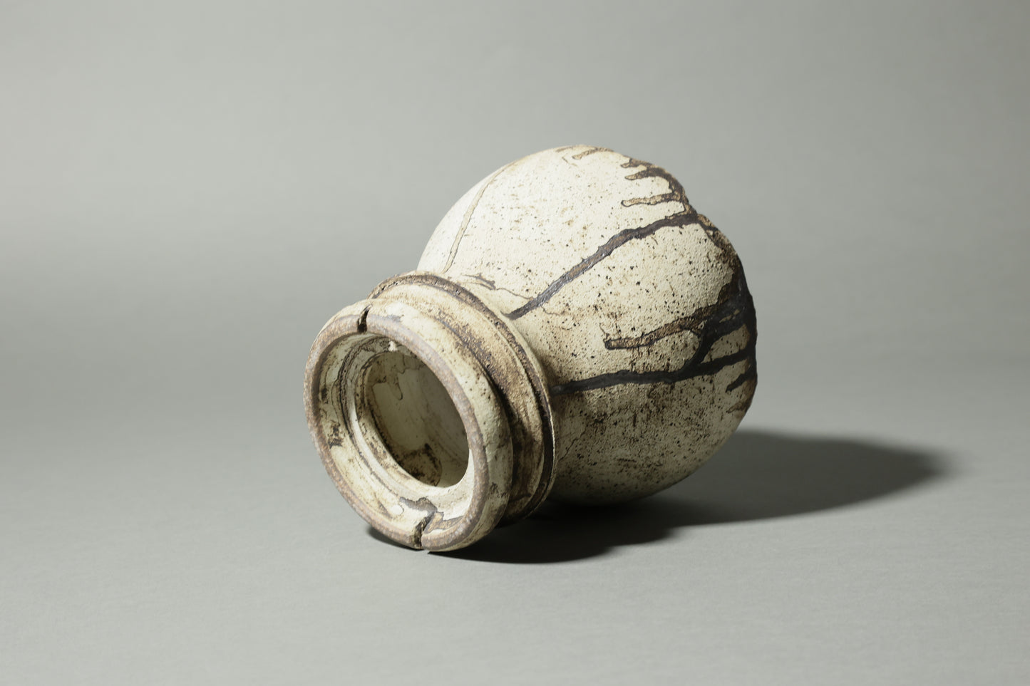 錆白泥卵殻鉢｜淡海陶芸研究所 山元一真