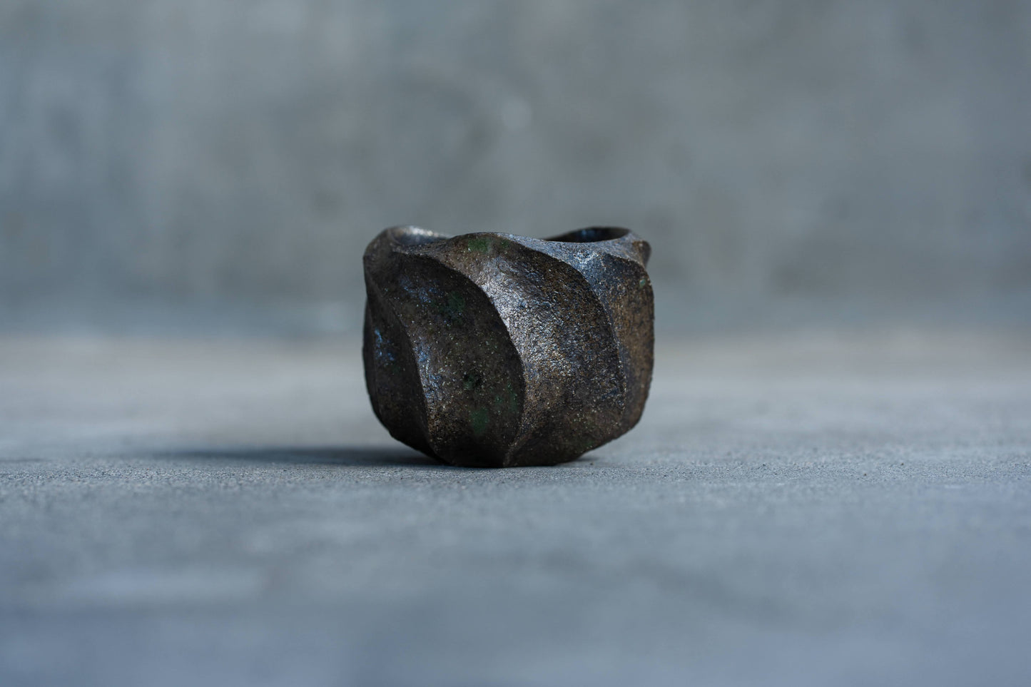 炭化しのぎ鉢｜迫 能弘